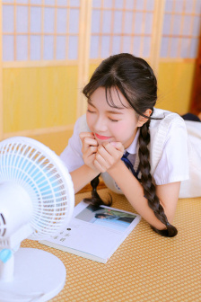 胯下硕大征服冰山女神